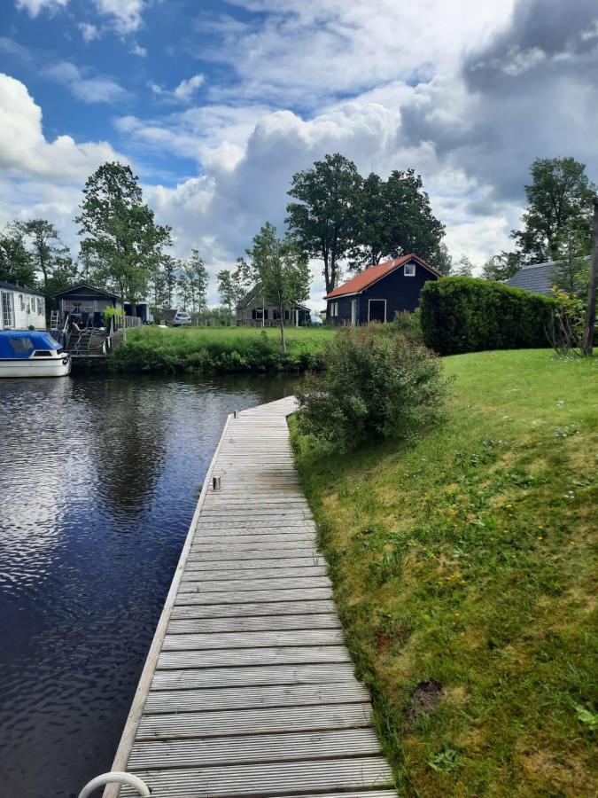 Waterhuis Friesland Oudwoude Экстерьер фото